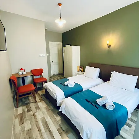 Hostel Puffin Boutique - Istanboel