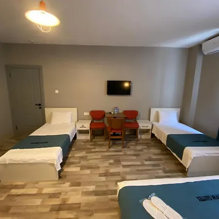 Puffin Boutique - * イスタンブール