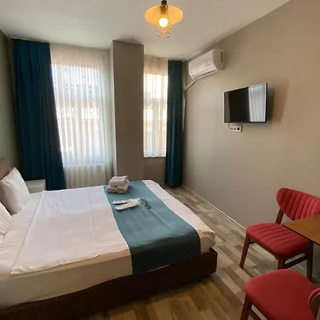 Hostel Puffin Boutique - *