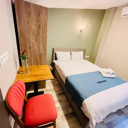 Hostel Puffin Boutique - *